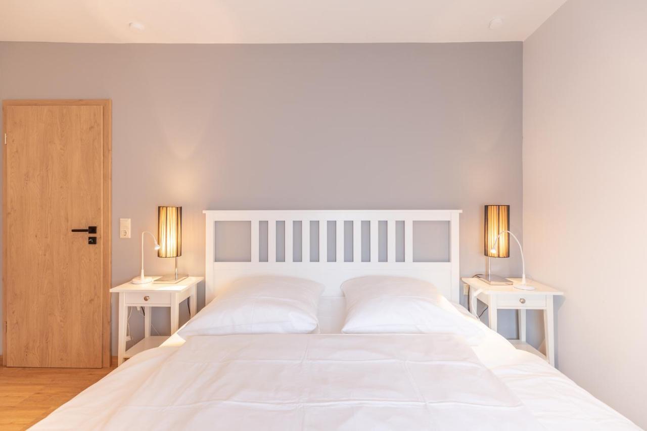 Fietes Kajuete Apartment ฮูซุม ภายนอก รูปภาพ